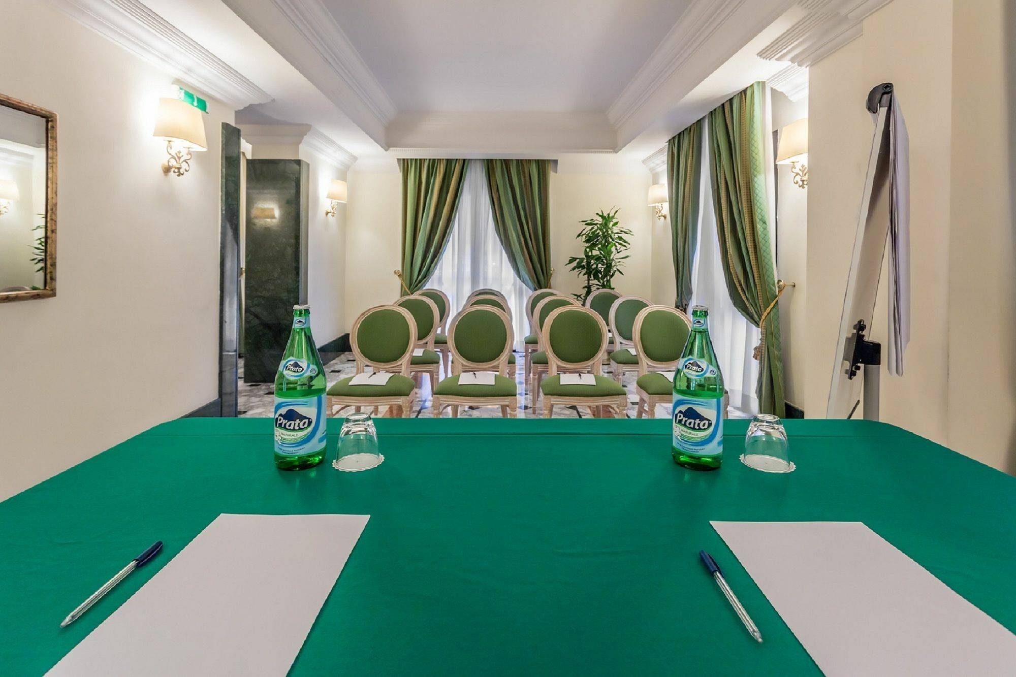 Raeli Hotel Regio Roma Exterior foto